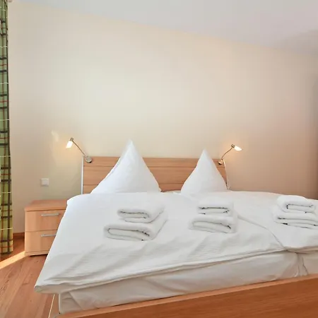 Seerose - 04 * Sellin (Rugen)